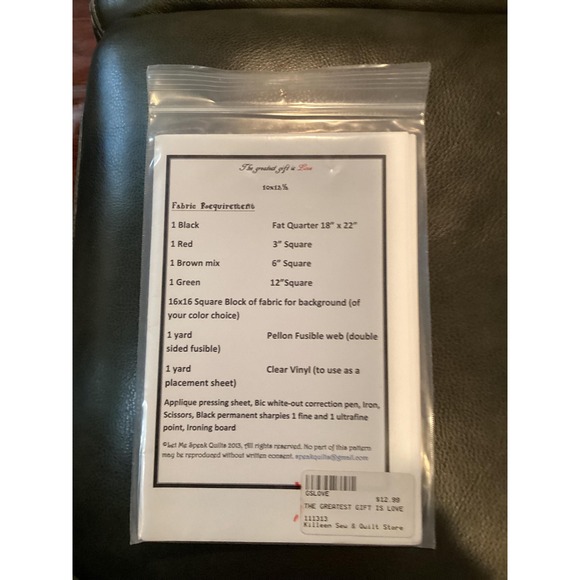 Christmas Let Me Speak quilt pattern - The Greatest Gift is Love - Picture 3 of 3